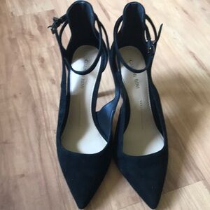 Gianni Bini black high heels